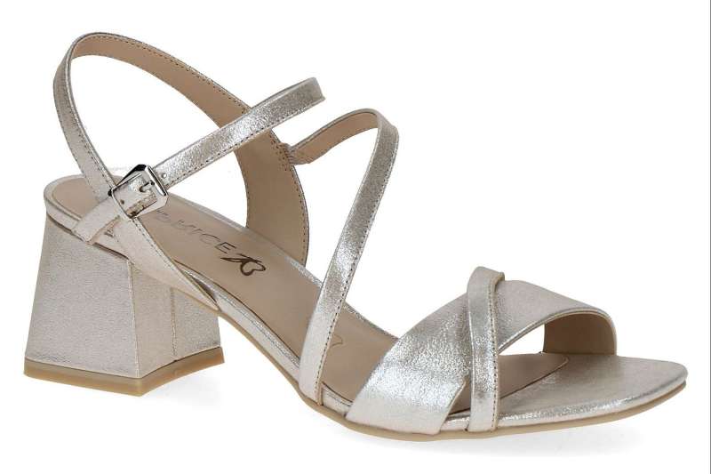 CAPRICE Dámské kožené stříbrné sandálky
