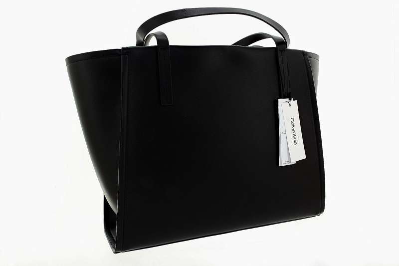 CALVIN KLEIN Dámská černá kabelka