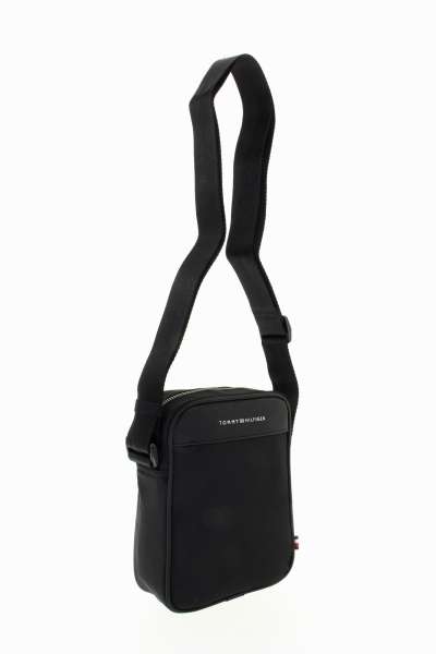 TOMMY HILFIGER Pánský černý crossover