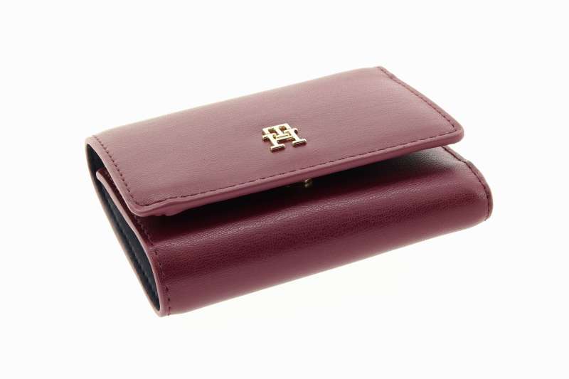 TOMMY HILFIGER Dámská bordová peněženka