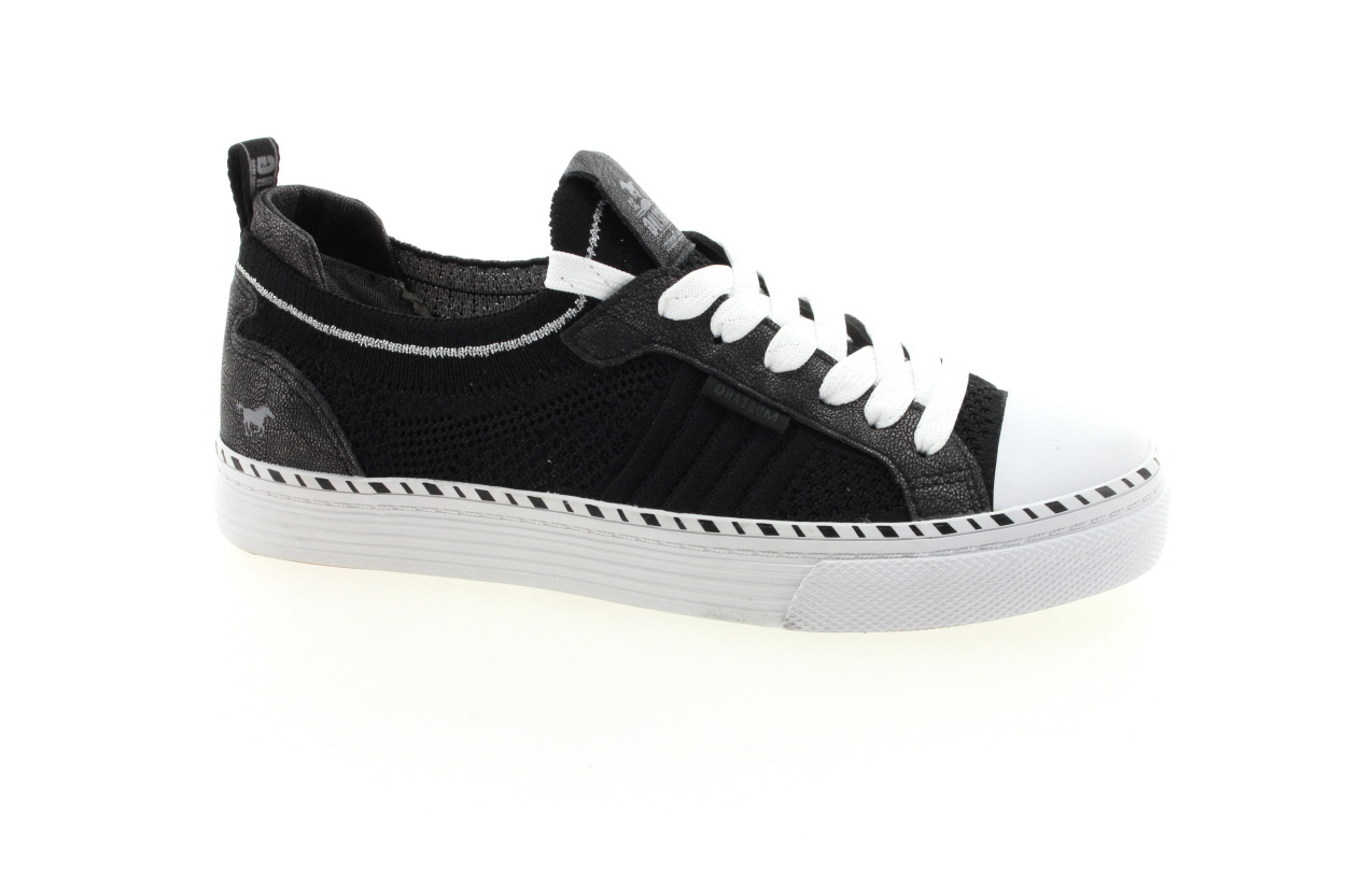 MUSTANG Dámské černé textilní tenisky