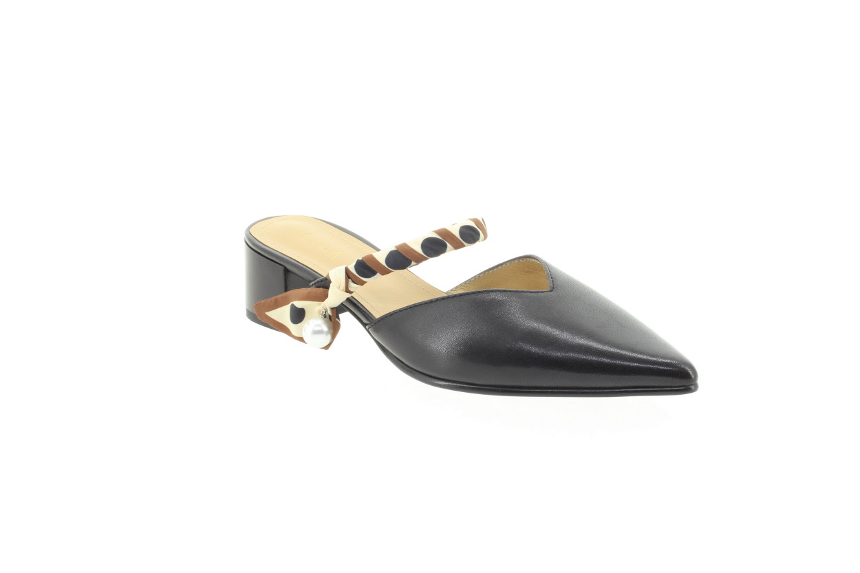 EPICA Dámské černé kožené pantofle