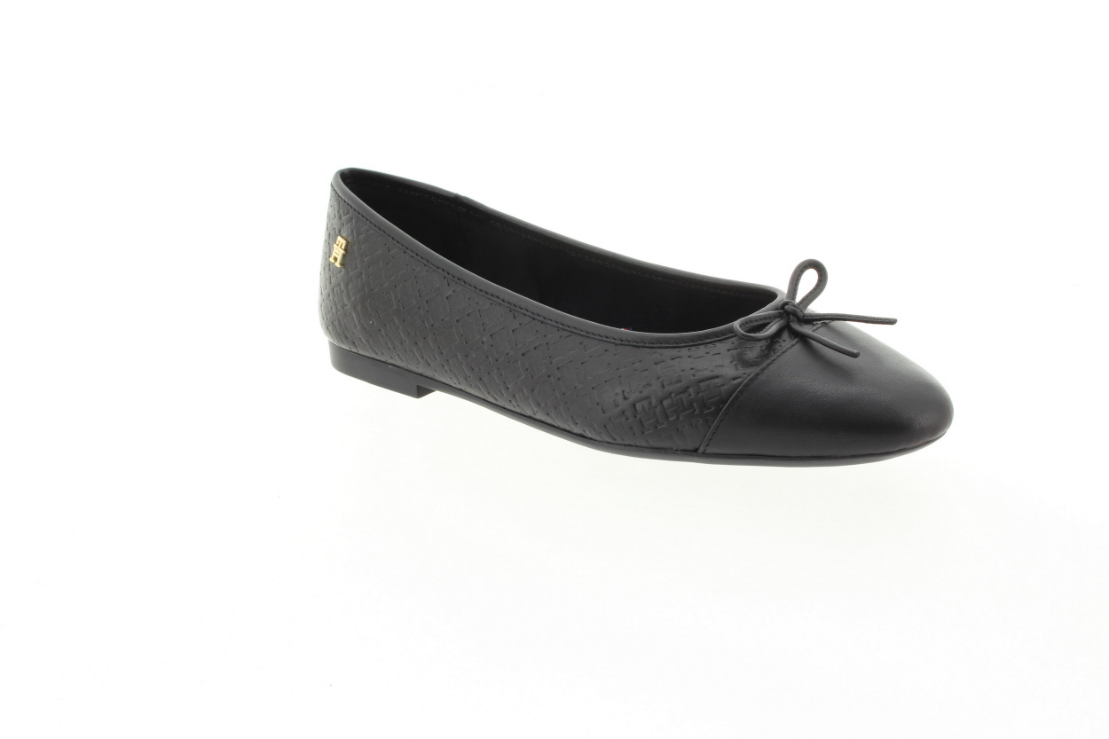 TOMMY HILFIGER Dámské černé kožené balerínky