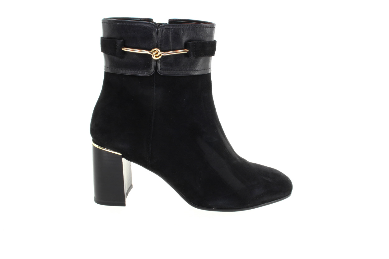 TAMARIS Dámský kožený černý kotník na podpatku