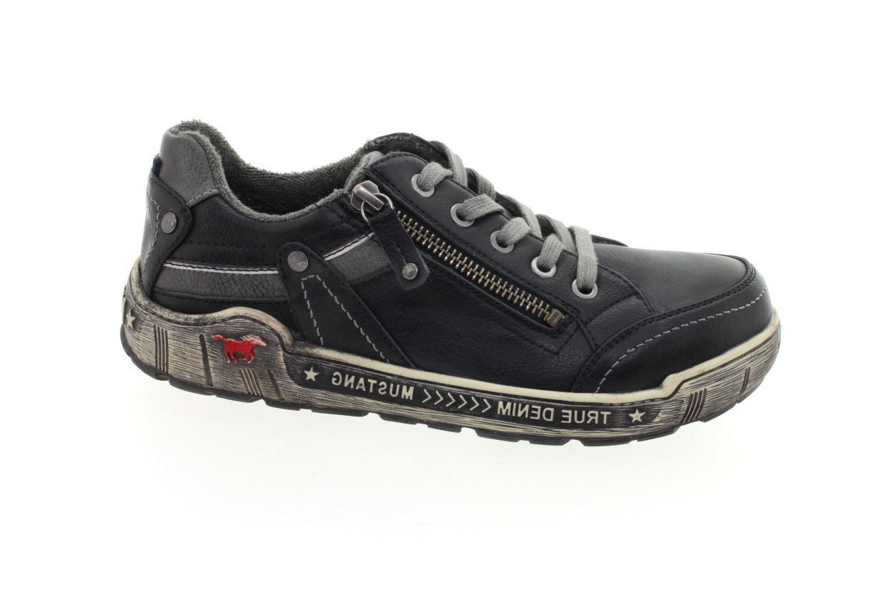 MUSTANG Dámské černé celoroční tenisky