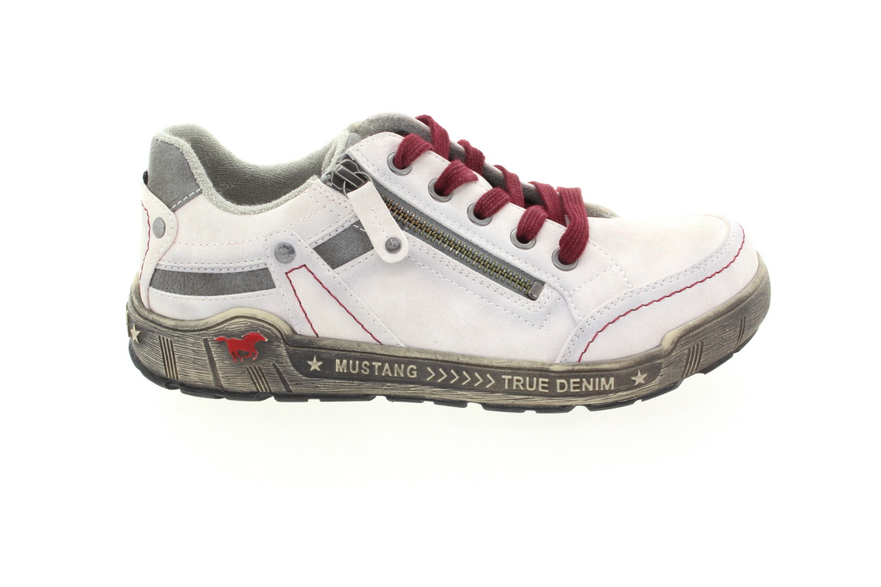 MUSTANG Dámské bílé celoroční tenisky